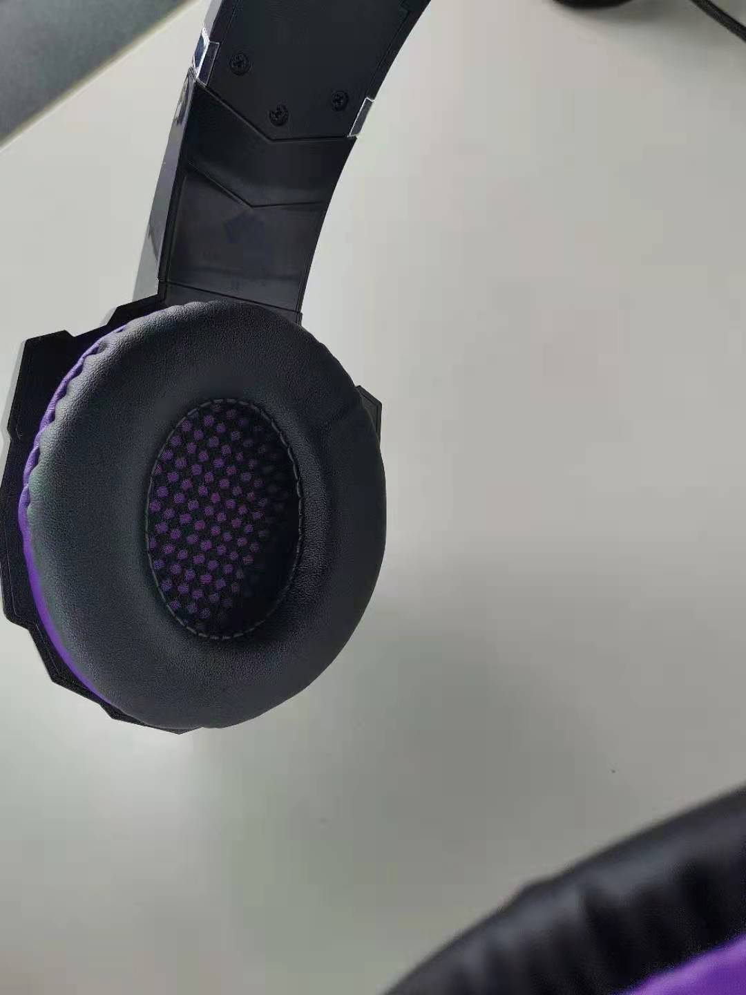 Headphones Are Actually Wired Gaming Headsets - 0 - by My Store (image 6) | Heavy Bass & Prosody